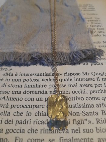 Collana PETRA grigio